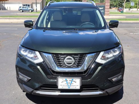 Used 2019 Nissan Rogue SL w/ Premium Package AWD/4WD image 12