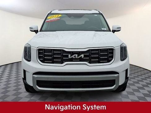 Used 2024 Kia Telluride S w/ S Sunroof Package image 2