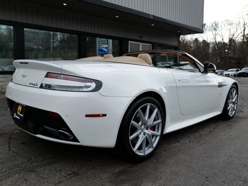 Used 2015 Aston Martin V8 Vantage S image 85