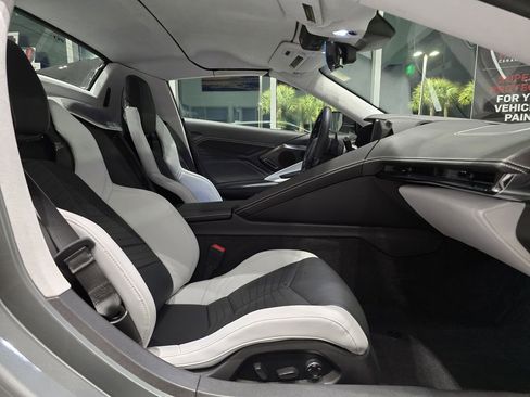 Certified 2023 Chevrolet Corvette Z06 w/ Stealth Interior Trim Package image 16