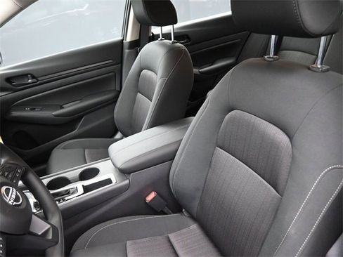 New 2025 Nissan Altima 2.5 S image 19
