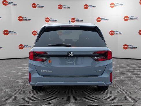 Certified 2025 Honda Odyssey Sport-L image 6