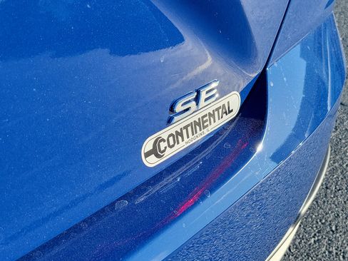 Used 2026 Toyota Camry SE image 9