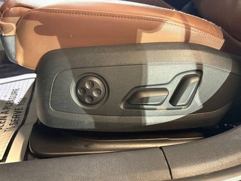 Used 2023 Audi A4 2.0T allroad Prestige w/ Prestige Package AWD/4WD image 22
