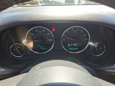 Used 2017 Jeep Wrangler Unlimited Sahara image 21