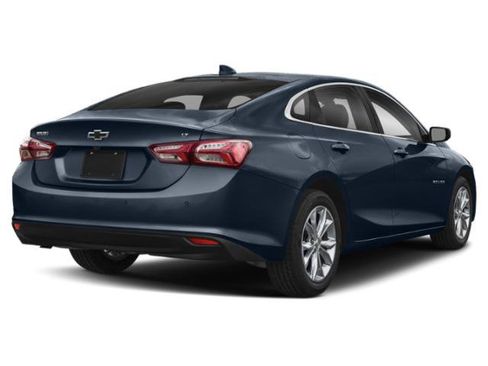 Used 2019 Chevrolet Malibu LT FWD image 2
