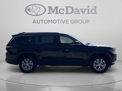 Used 2023 Jeep Grand Cherokee L Limited AWD/4WD image 7