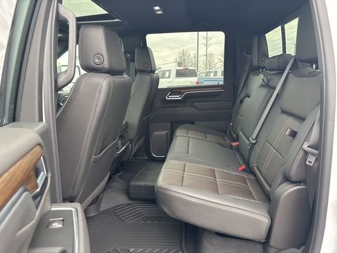New 2026 Chevrolet Silverado 2500 High Country w/ High Country Premium Package AWD/4WD image 33