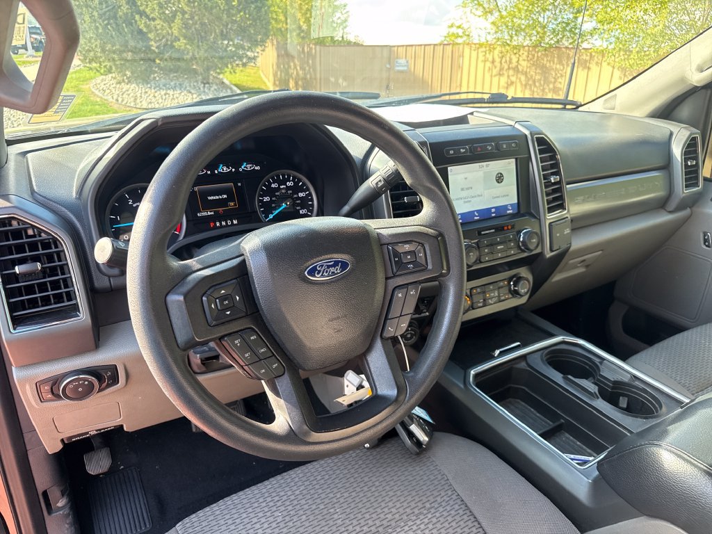 Used 2022 Ford F250 XLT w/ Black Appearance Package AWD/4WD image 13