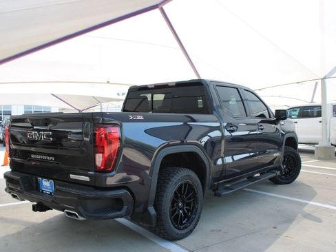 Used 2022 GMC Sierra 1500 Elevation w/ Elevation Premium Package AWD/4WD image 7