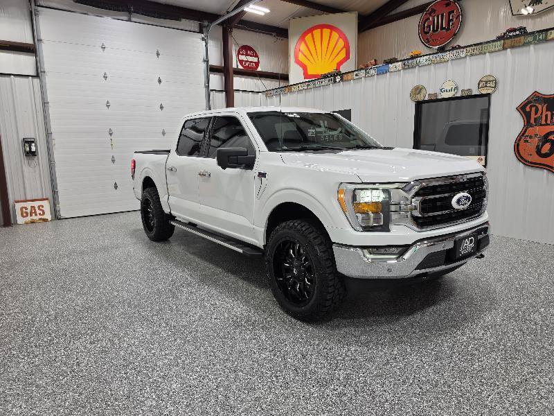 Used 2022 Ford F150 XLT w/ Equipment Group 302A High AWD/4WD image 4