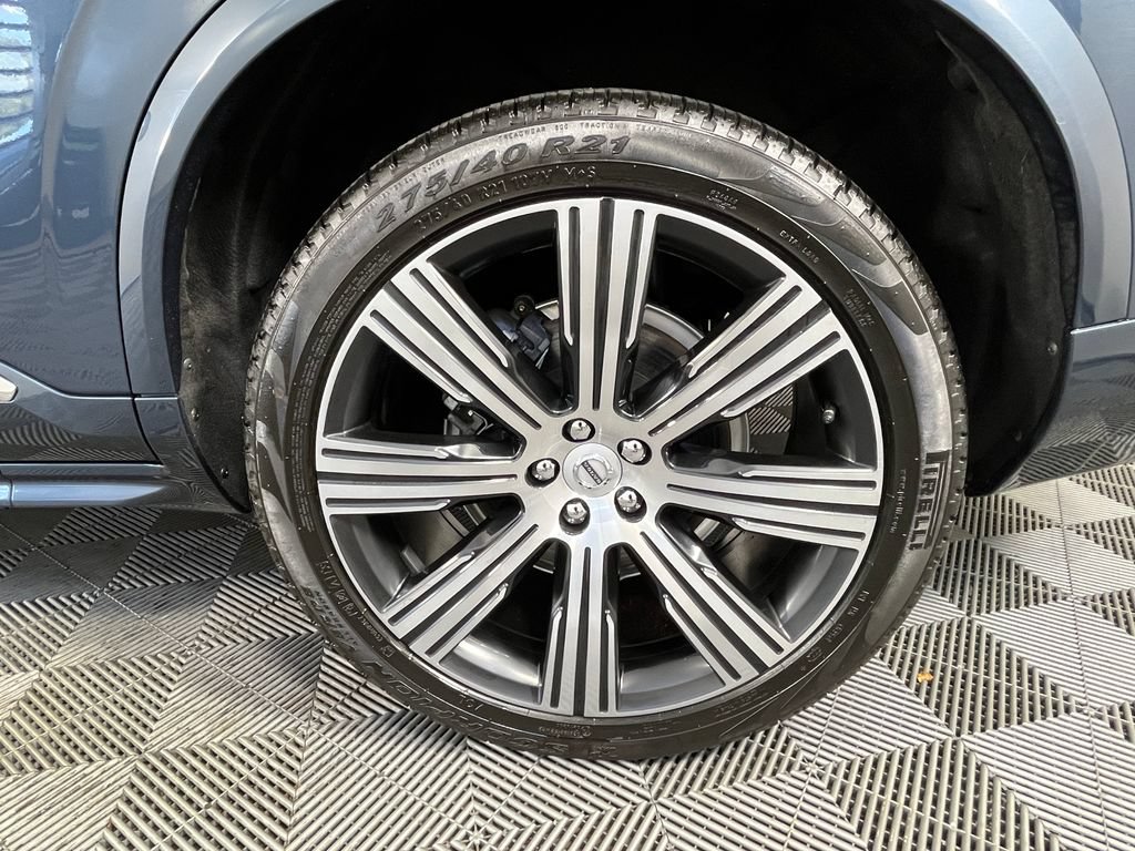 Used 2025 Volvo XC90 B6 Ultra w/ Protection Package Premier AWD/4WD image 14