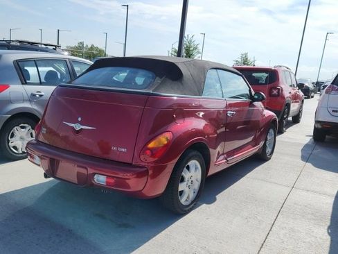 Used 2005 Chrysler PT Cruiser Touring FWD image 2