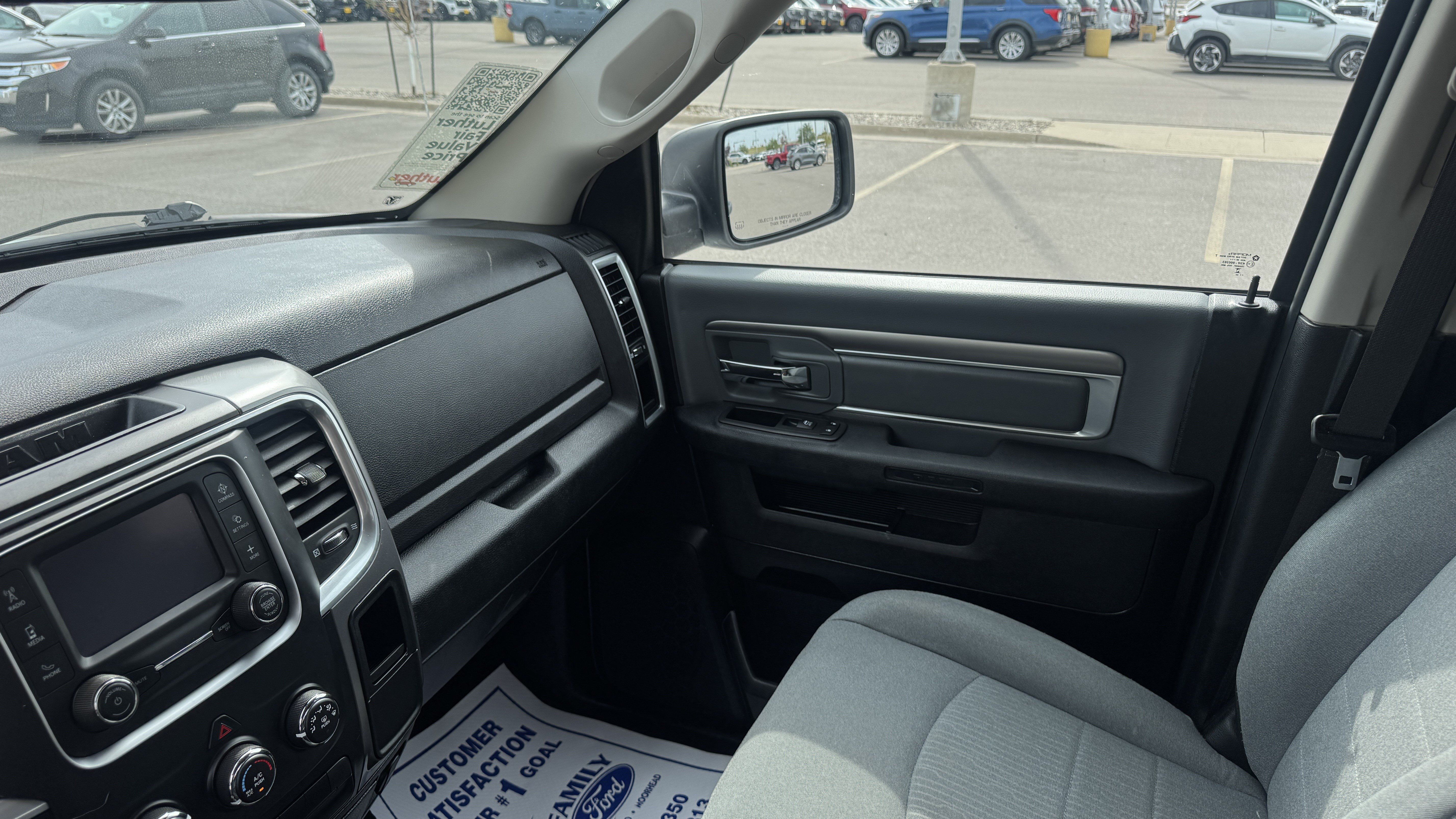 Used 2024 RAM 1500 Classic SLT AWD/4WD image 11
