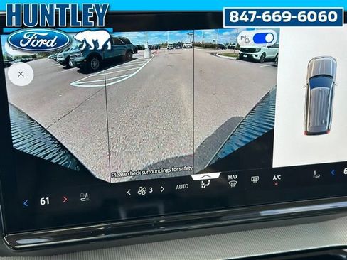Used 2025 Ford Expedition Active AWD/4WD image 37
