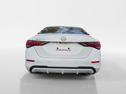 Used 2024 Nissan Sentra S image 4
