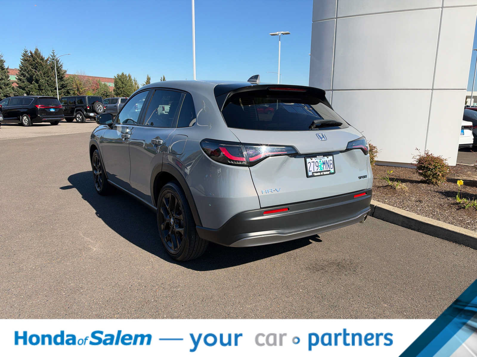 Used 2024 Honda HR-V Sport image 4