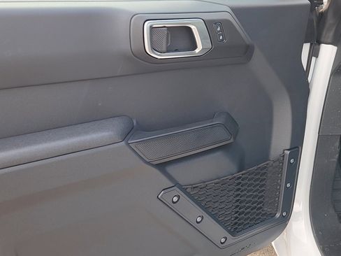 New 2025 Ford Bronco 4-Door image 18