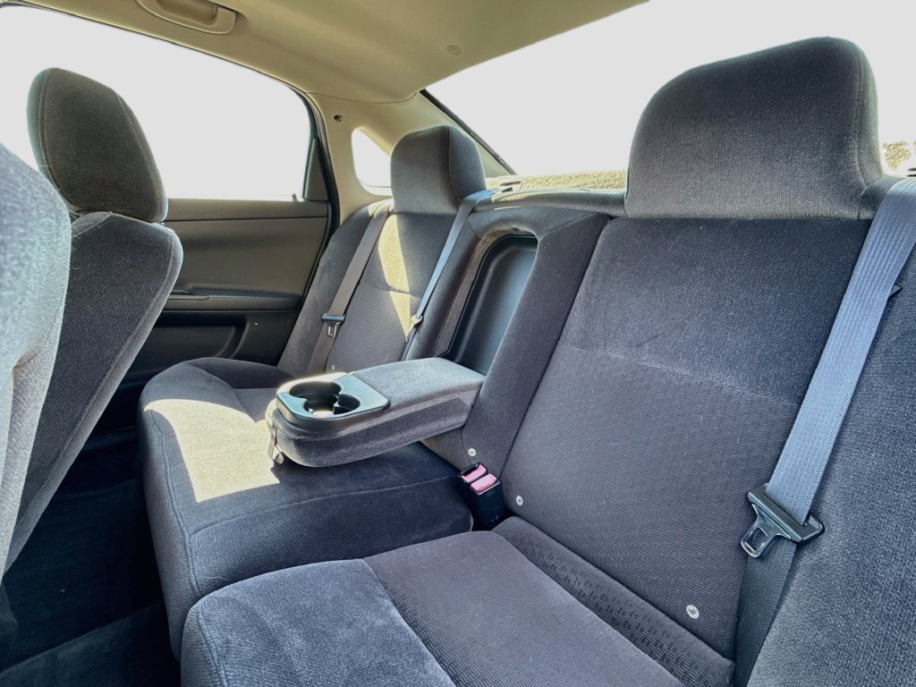 Used 2013 Chevrolet Impala LT w/ LT Sunroof Package FWD image 22