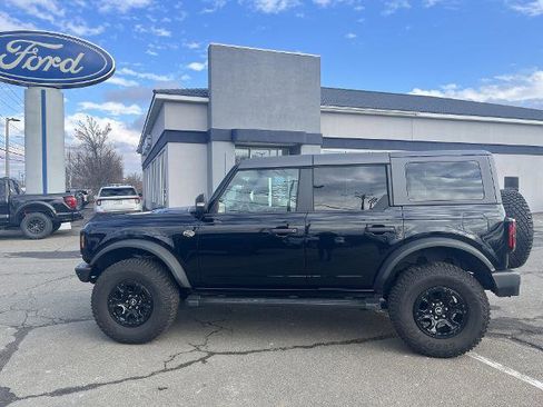 Certified 2022 Ford Bronco Wildtrak image 3