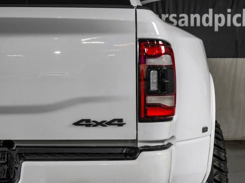 Used 2022 RAM 3500 Limited AWD/4WD image 42