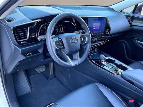 Used 2022 Lexus NX 250 AWD image 14