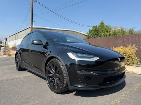 Used 2023 Tesla Model X AWD/4WD image 2