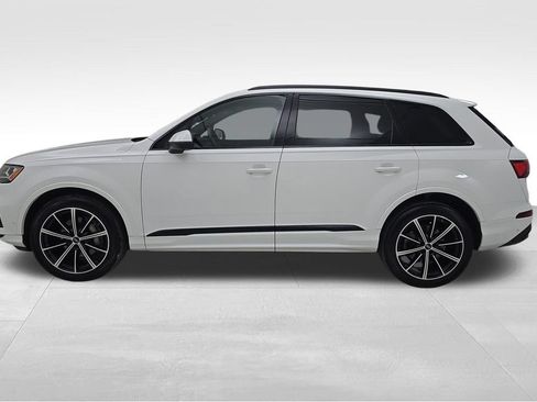 Used 2022 Audi Q7 3.0T Premium Plus w/ Premium Plus Package AWD/4WD image 6