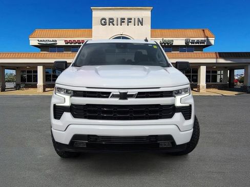 Used 2022 Chevrolet Silverado 1500 RST AWD/4WD image 12