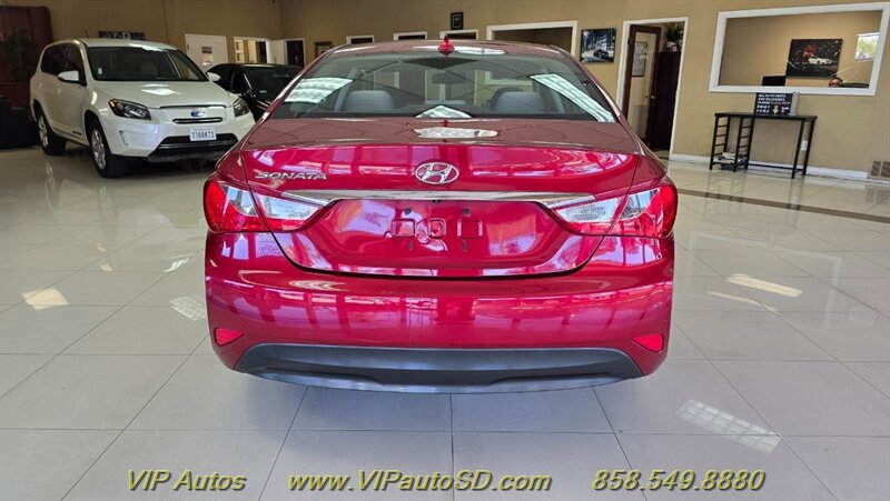 Used 2014 Hyundai Sonata GLS w/ Popular Equipment Group 2 FWD image 9