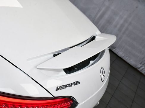 Used 2018 Mercedes-Benz AMG GT Roadster image 90