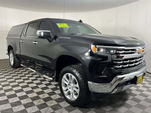 Used 2024 Chevrolet Silverado 1500 LTZ w/ LTZ Convenience Package II image 3
