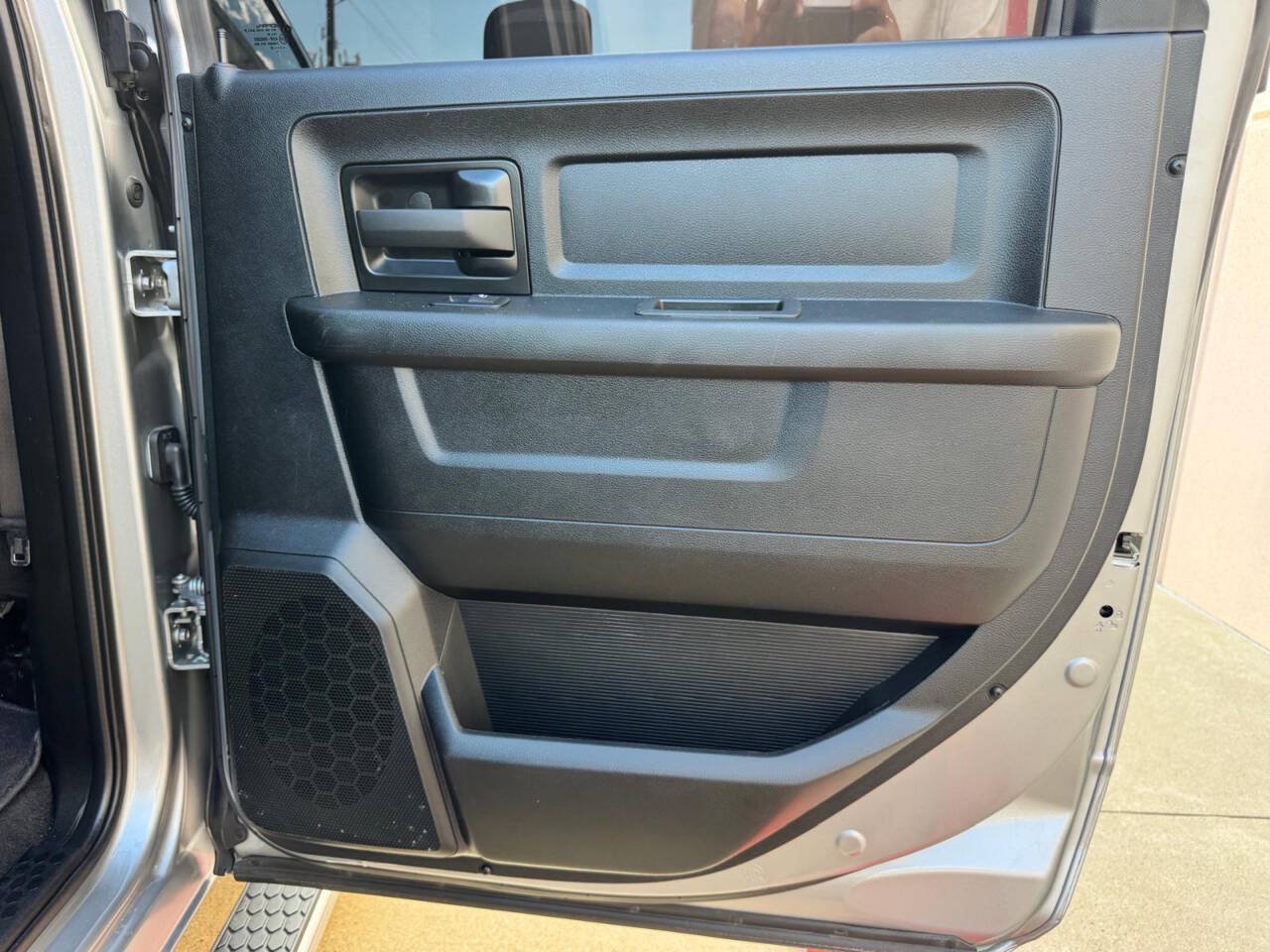 Used 2022 RAM 3500 Tradesman AWD/4WD image 18