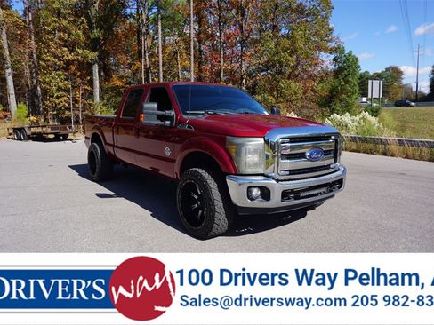 Used 2015 Ford F250 Lariat w/ Lariat Interior Package image 1