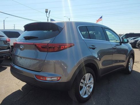 Used 2017 Kia Sportage LX image 16