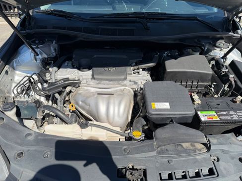Used 2015 Toyota Camry SE FWD image 14