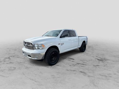 Certified 2019 RAM 1500 Big Horn image 4