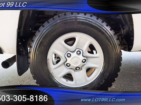 Used 2016 Toyota Tundra SR AWD/4WD image 4