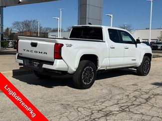 Used 2025 Toyota Tacoma TRD Sport w/ TRD Sport Premium Package AWD/4WD video 3