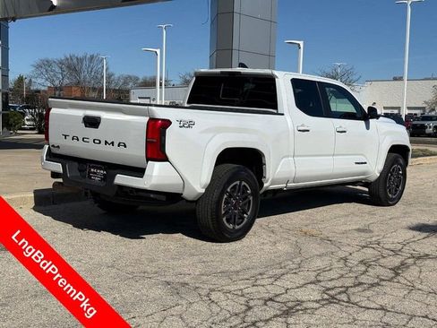 Used 2025 Toyota Tacoma TRD Sport w/ TRD Sport Premium Package AWD/4WD image 3