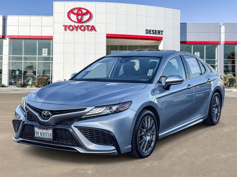 Used 2024 Toyota Camry XSE image 3