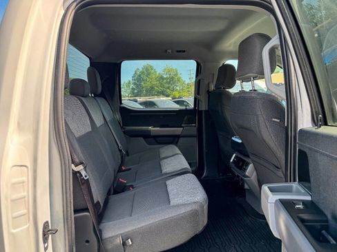 Used 2023 Ford F150 Lightning XLT AWD/4WD image 18