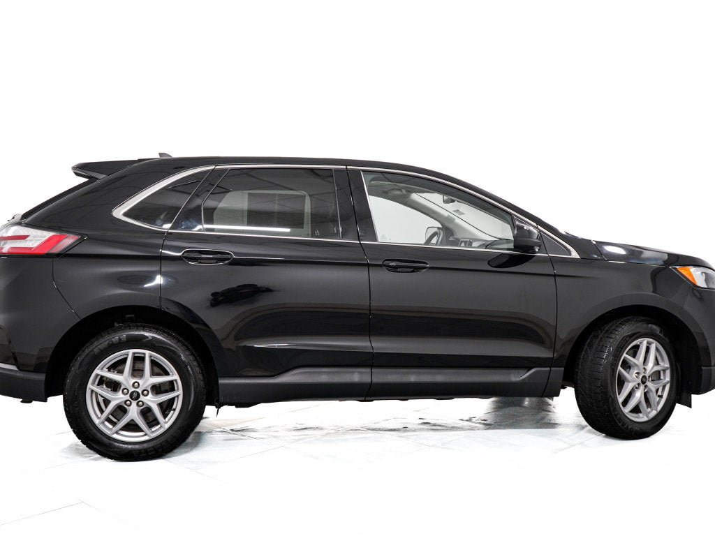 Certified 2024 Ford Edge SEL w/ Convenience Package AWD/4WD image 7