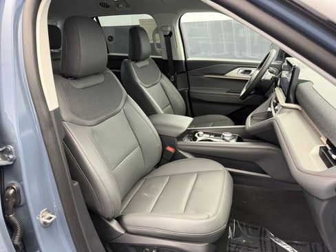 New 2026 Ford Explorer Active w/ Active Comfort Package image 50