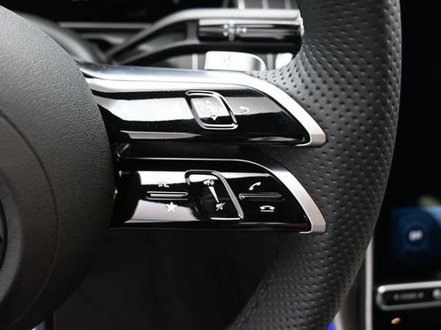 New 2026 Mercedes-Benz C 300 Sedan image 6