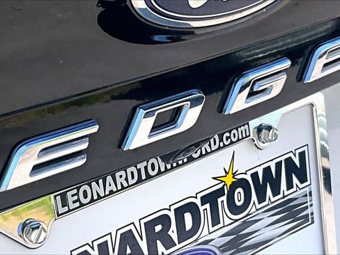 Used 2022 Ford Edge SEL w/ Convenience Package image 29