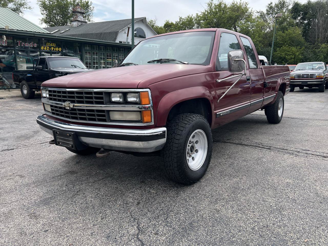 Used 1989 Chevrolet Silverado 3500 4x4 Extended Cab image 2