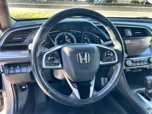 Used 2020 Honda Civic EX image 17