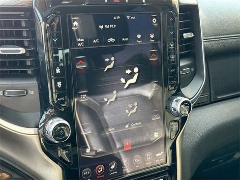 Used 2019 RAM 1500 Laramie image 17