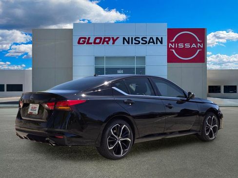 New 2026 Nissan Altima 2.5 SR FWD image 3
